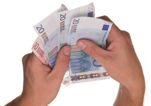 Geld sparen und günstiger online einkaufen mit den richtigen Informationen